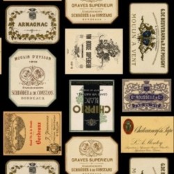 tissu patchwork avec des etiquettes de vin