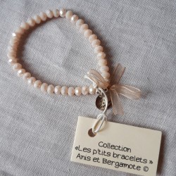 bracelet perles cristal beige rosé
