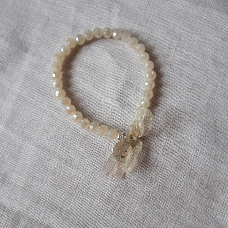 bracelet perles cristal beige