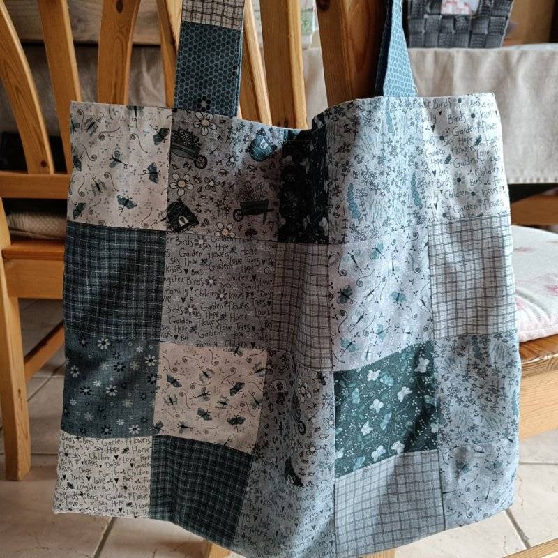 sac tote bag bleu, collection de tissu patchwork  Something Borrowed, Something Blue
